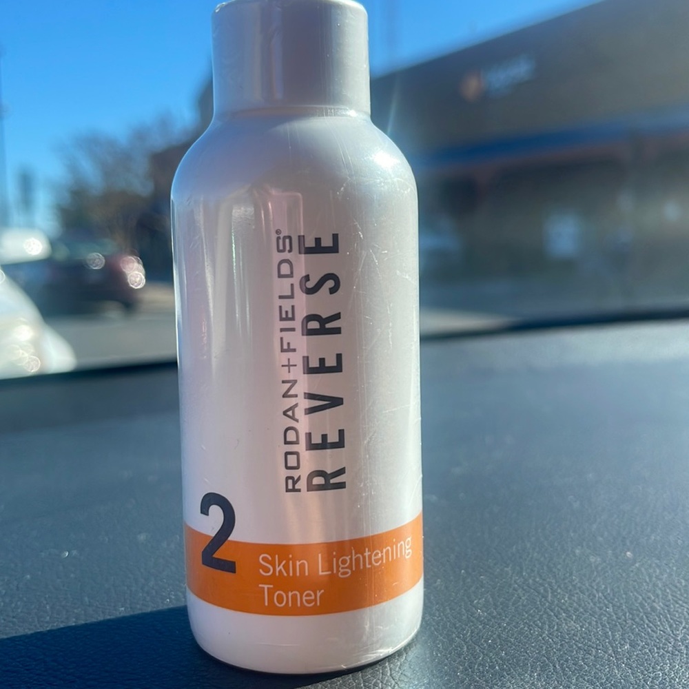 New and Sealed Rodan and fields skin Reverse Toner